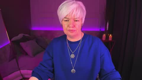 Snapshot of carmensoft chatting on December 25, 8:28 pm Carmen online show from December 25, 8:28 pm