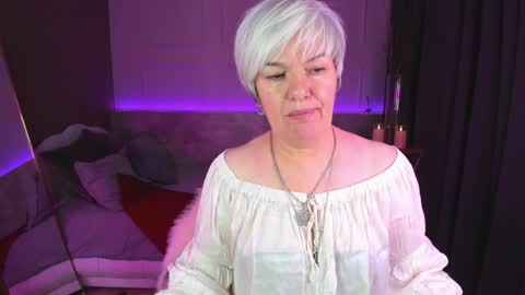 Snapshot of carmensoft chatting on December 26, 2:44 am Carmen online show from December 26, 2:44 am