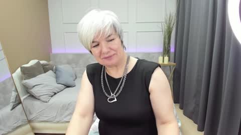 Snapshot of carmensoft chatting on January 11, 4:48 am Carmen online show from January 11, 4:48 am