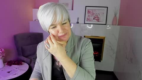 Snapshot of carmensoft chatting on January 20, 12:04 am Carmen online show from January 20, 12:04 am