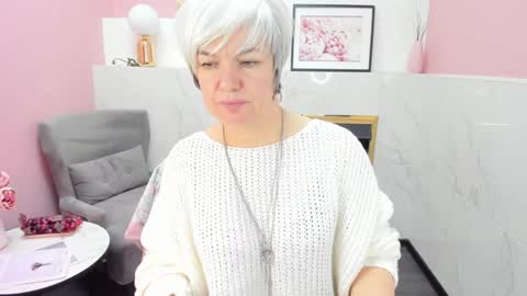 Snapshot of carmensoft chatting on January 27, 12:01 am Carmen online show from January 27, 12:01 am