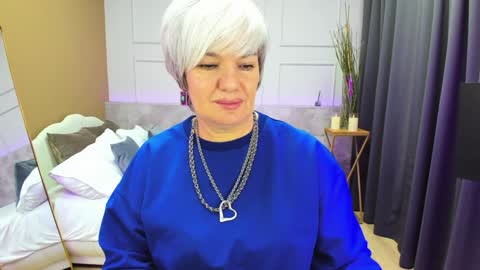 Snapshot of carmensoft chatting on February 2, 8:41 pm Carmen online show from February 2, 8:41 pm