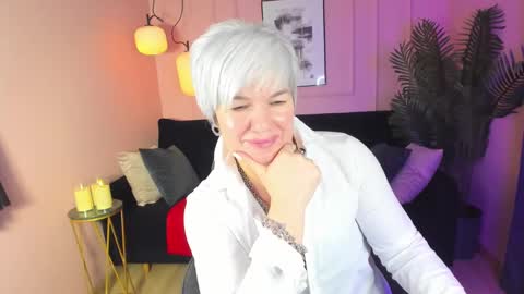 Snapshot of carmensoft chatting on February 14, 9:21 pm Carmen online show from February 14, 9:21 pm