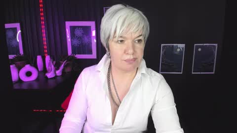 Snapshot of carmensoft chatting on February 16, 12:19 am Carmen online show from February 16, 12:19 am