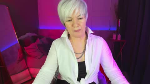 Snapshot of carmensoft chatting on February 26, 11:59 pm Carmen online show from February 26, 11:59 pm