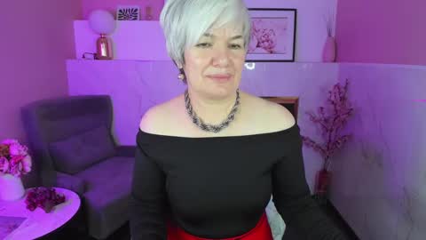 Snapshot of carmensoft chatting on March 5, 4:56 am Carmen online show from March 5, 4:56 am