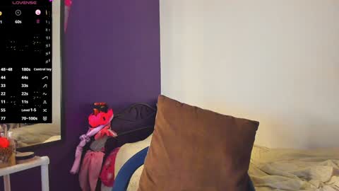 carol I broadcast from 3-9 pm Chicago USA online show from December 10, 11:51 pm