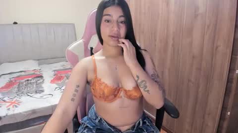 carol gomez73 online show from April 28, 10:42 am