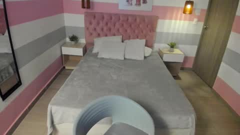 Snapshot of carol_pinter chatting on January 31, 2:07 pm Carol online show from January 31, 2:07 pm