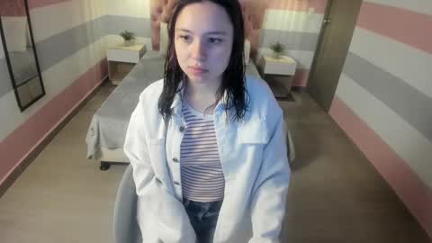 Snapshot of carol_pinter chatting on February 14, 12:14 pm Carol online show from February 14, 12:14 pm