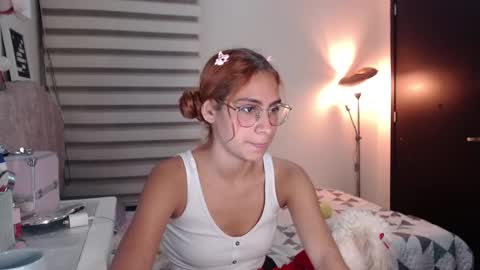 Carolayn online show from December 6, 5:53 am