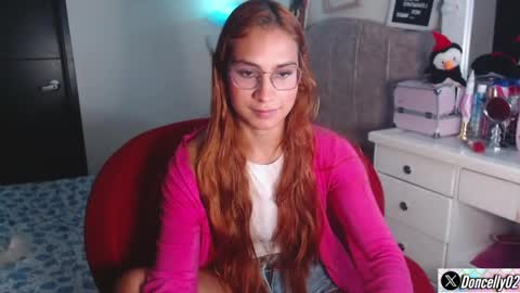 Carolayn online show from February 25, 12:25 am