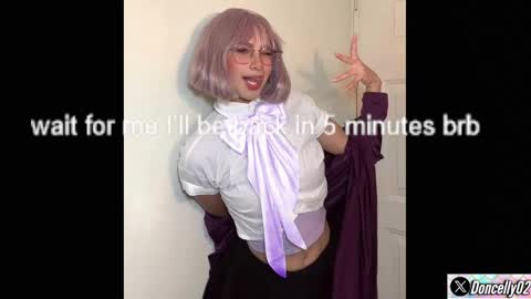 Carolayn online show from March 5, 11:27 pm