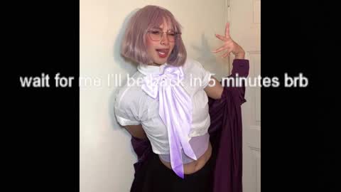 Carolayn online show from March 11, 12:39 pm