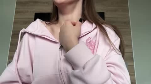 Lisa online show from March 5, 8:10 am