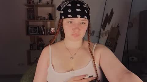 Snapshot of carolina_winter chatting on July 16, 5:46 am Mira online show from July 16, 5:46 am