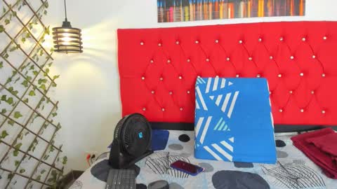 Carolina online show from September 25, 2:43 pm