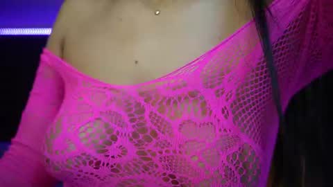 Snapshot of carolinapetra chatting on June 12, 4:44 am Mellany online show from June 12, 4:44 am