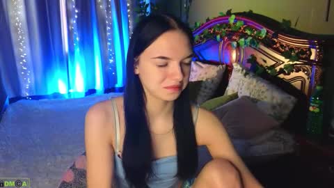 Mary and Carol online show from March 10, 11:15 am