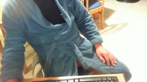 Snapshot of carredegazon chatting on January 15, 9:51 pm carredegazon online show from January 15, 9:51 pm