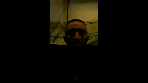 carrilloeverardo219 online show from March 3, 8:31 am