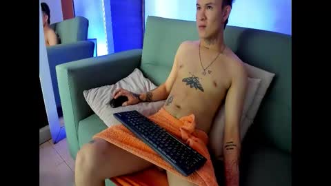 Snapshot of carter_manson chatting on January 13, 8:03 pm Carter Manson online show from January 13, 8:03 pm