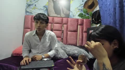 Snapshot of cartyxx chatting on April 8, 12:27 pm cartyxx online show from April 8, 12:27 pm