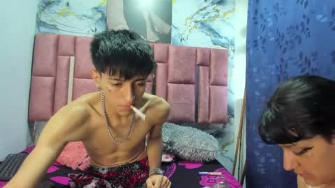Snapshot of cartyxx chatting on April 18, 1:15 pm cartyxx online show from April 18, 1:15 pm