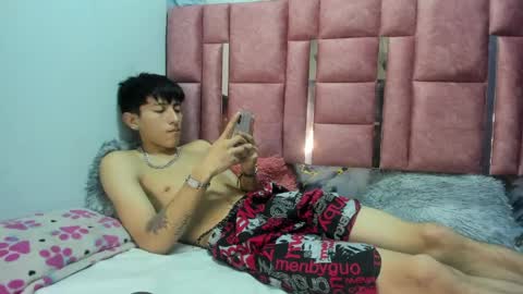 Snapshot of cartyxx chatting on May 1, 2:10 pm cartyxx online show from May 1, 2:10 pm