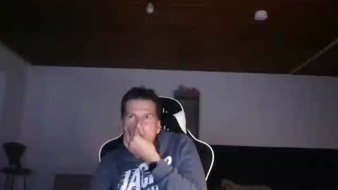 carusouncle online show from January 10, 7:59 pm