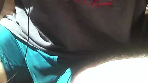 Snapshot of caryb chatting on August 3, 9:04 am caryb online show from August 3, 9:04 am