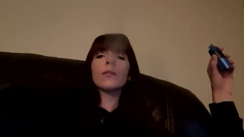 Snapshot of caseykitty222 chatting on May 16, 4:42 am caseykitty222 online show from May 16, 4:42 am