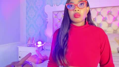 Snapshot of caseymoon chatting on April 27, 12:47 pm Casey online show from April 27, 12:47 pm