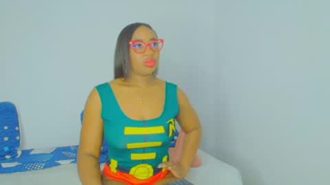Snapshot of caseymoon chatting on June 24, 10:47 am Casey online show from June 24, 10:47 am