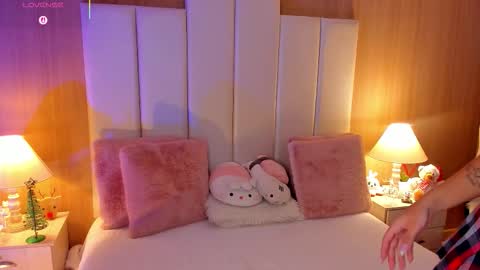 Casey Pierce  New Account online show from December 16, 8:36 pm