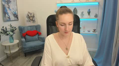 Casey online show from June 9, 11:33 am