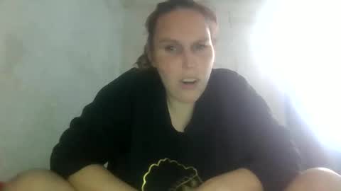 Cash Couple online show from December 5, 9:06 pm