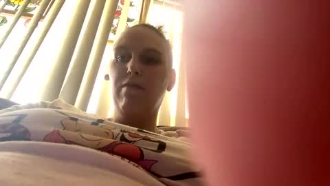 Cash Couple online show from September 23, 7:28 pm