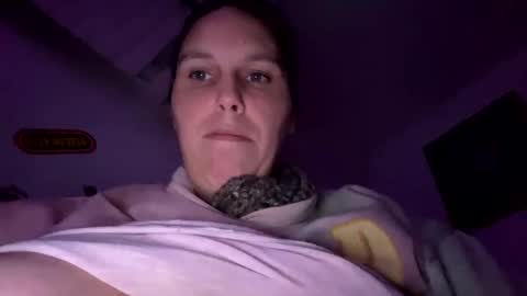 Cash Couple online show from November 20, 5:07 am