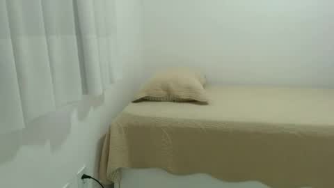 cashmastermuscle77 online show from November 6, 10:27 am