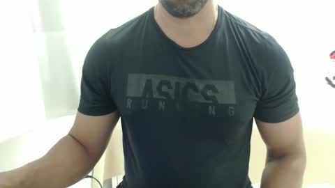 cashmastermuscle77 online show from January 16, 1:53 am