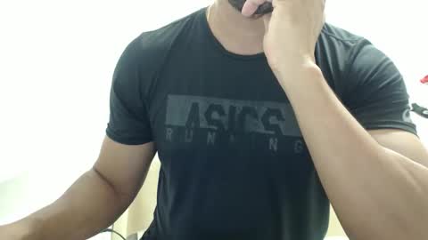 cashmastermuscle77 online show from January 18, 12:58 am