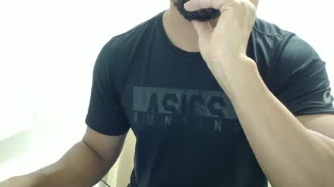 cashmastermuscle77 online show from March 2, 1:19 am