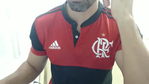 Snapshot of cashmastermuscle77 chatting on April 28, 10:20 am cashmastermuscle77 online show from April 28, 10:20 am