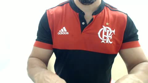 Snapshot of cashmastermuscle77 chatting on June 27, 12:22 pm cashmastermuscle77 online show from June 27, 12:22 pm