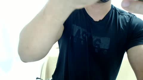 Snapshot of cashmastermuscle77 chatting on July 7, 10:19 am cashmastermuscle77 online show from July 7, 10:19 am