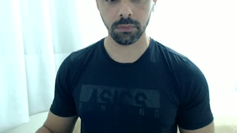 Snapshot of cashmastermuscle77 chatting on July 7, 11:09 pm cashmastermuscle77 online show from July 7, 11:09 pm