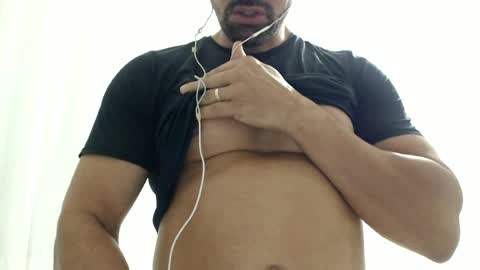 Snapshot of cashmastermuscle77 chatting on July 8, 11:15 am cashmastermuscle77 online show from July 8, 11:15 am