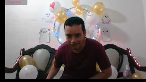 Snapshot of casper__32 chatting on February 8, 1:09 am Casper online show from February 8, 1:09 am