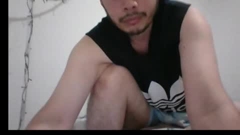 Snapshot of casper__32 chatting on February 20, 2:41 am Casper online show from February 20, 2:41 am